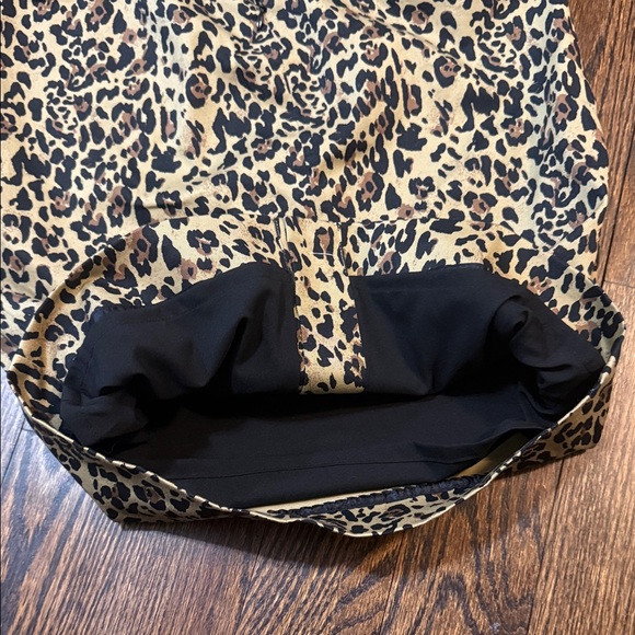 NWT - J. Crew leopard pencil skirt!! - Picture 6 of 6